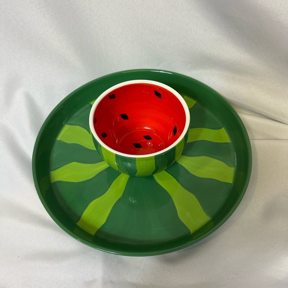 NIB DENNIS EAST INTERNATIONAL REVERSIBLE WATERMELON CHIP & DIP PLATE/ CAKE PLATE